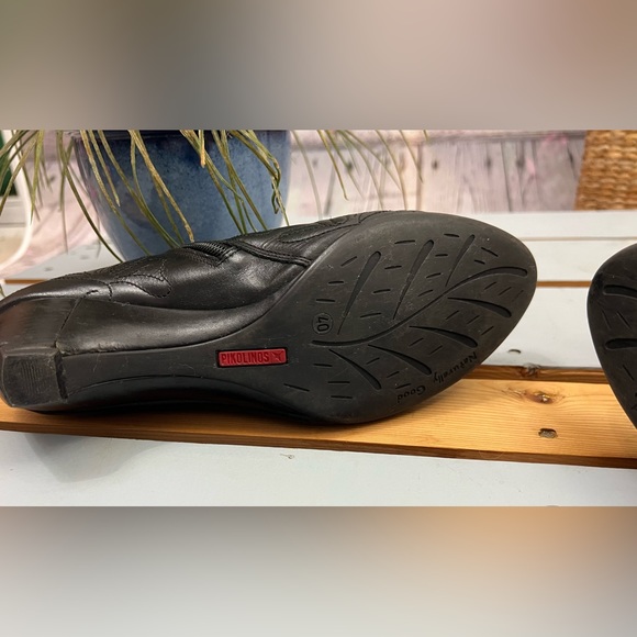 Pikolinos 'Lille' Quilted Leather Black Ankle Booties Size 40 (9-9.5) - Picture 6 of 12